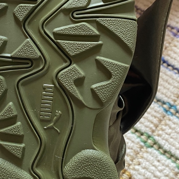 LIMITED EDITION PUMA BY RIHANNA FENTY BOW WOMEN’s SNEAKER: size 5/5.5 - Picture 6 of 7